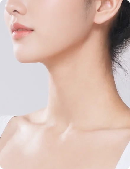 首から肩にかけての肌のクローズアップ