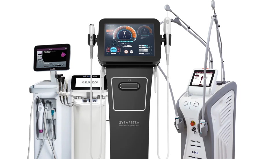 複数の美容医療機器が並んでいる様子