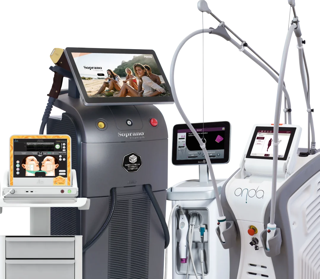 チタンリフティング機器と他の美容機器の集合写真