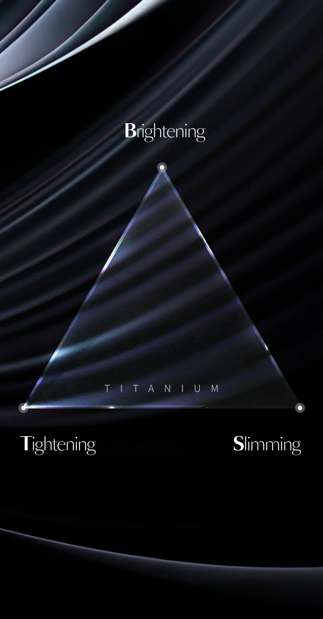 チタンリフティングの、ブライトニング、タイトニング、スリミングを示す図。